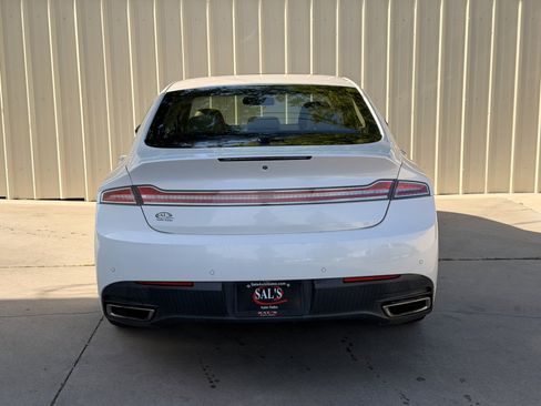 Used 2014 Lincoln MKZ AWD image 5