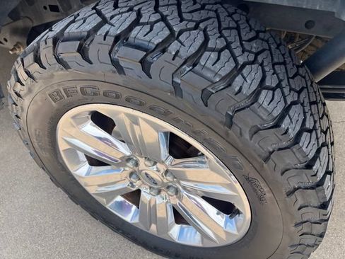 Used 2020 Ford F150 Lariat AWD/4WD image 14