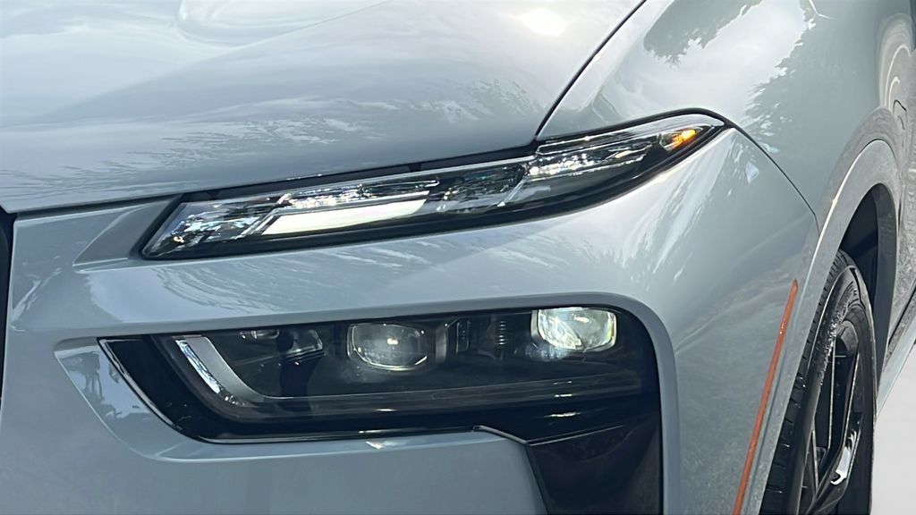 New 2027 BMW X7 M60i AWD/4WD image 26