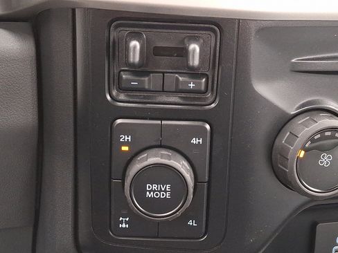 Used 2024 Ford F350 XL w/ Snow Plow/Camper Package image 25