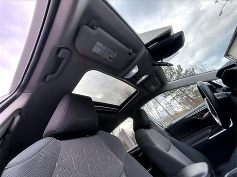 Used 2019 Toyota RAV4 XLE image 18