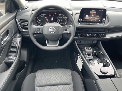 New 2026 Nissan Rogue SV w/ Cold Weather Package AWD/4WD image 12