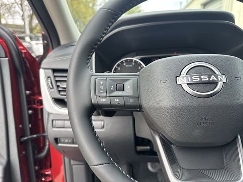 New 2026 Nissan Rogue SV AWD/4WD image 17