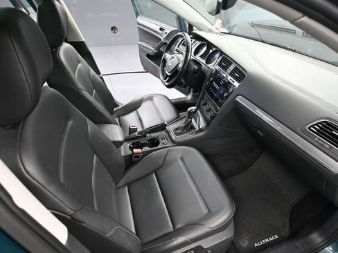 Used 2019 Volkswagen Golf Alltrack S AWD/4WD image 48