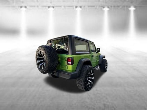 Used 2018 Jeep Wrangler Sport AWD/4WD image 7