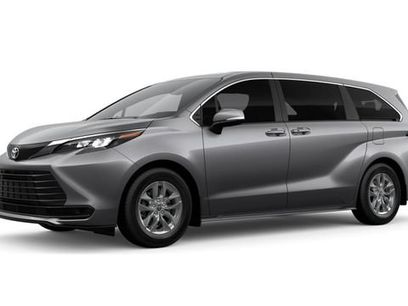 New 2026 Toyota Sienna Platinum