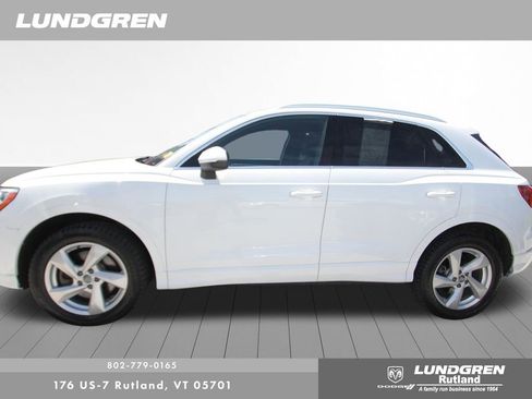 Used 2019 Audi Q3 2.0T Premium AWD/4WD image 5