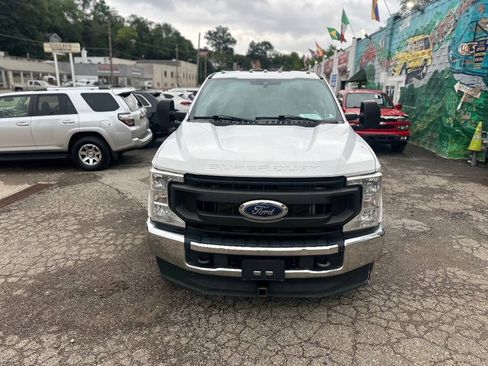 Used 2021 Ford F250 XL w/ Power Equipment Group AWD/4WD image 2