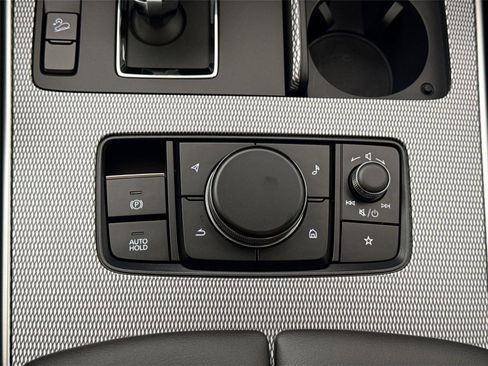 Used 2026 MAZDA CX-90 3.3 Turbo w/ Preferred Package image 29