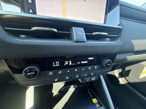 New 2026 Subaru Outback Premium AWD/4WD image 19