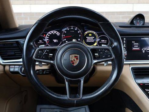 Used 2018 Porsche Panamera 4 AWD/4WD image 29