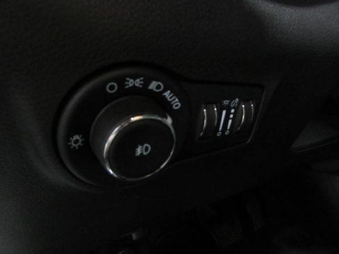 Used 2023 Jeep Compass Limited w/ Elite Group AWD/4WD image 22