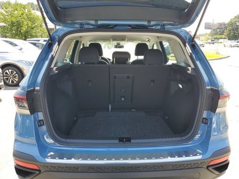 Certified 2025 Volkswagen Taos S FWD image 14