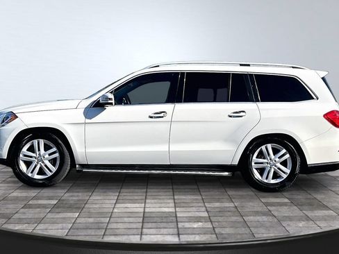 Used 2013 Mercedes-Benz GL 450 4MATIC image 4