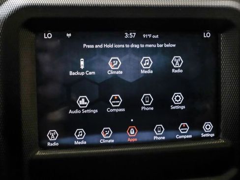 Used 2018 Jeep Wrangler Sport S image 32