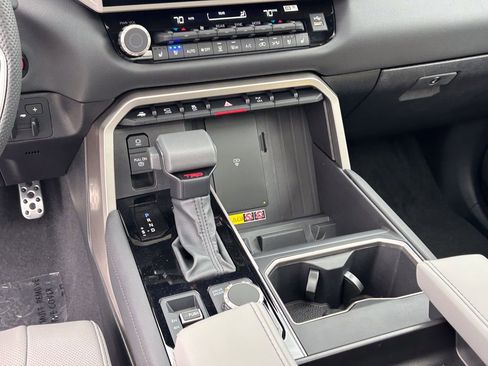 New 2026 Toyota Sequoia Limited AWD/4WD image 31