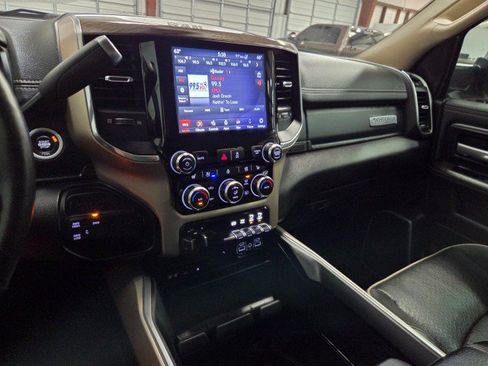 Used 2019 RAM 2500 Laramie AWD/4WD image 49