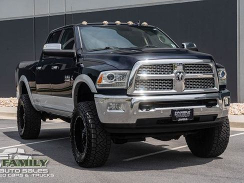 Used 2016 RAM 2500 Laramie w/ Convenience Group AWD/4WD image 15