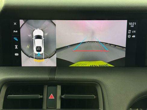 Used 2022 Porsche Taycan image 34