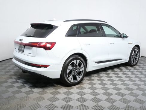 Certified 2023 Audi e-tron Premium w/ Convenience Plus Package image 3