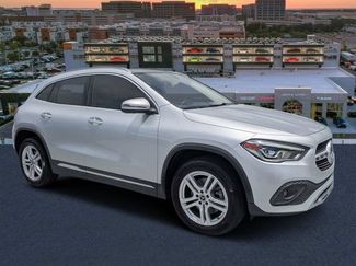 Used 2021 Mercedes-Benz GLA 250 video 1