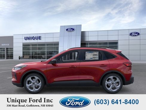 New 2026 Ford Escape ST-Line w/ Cold Weather Package AWD/4WD image 3