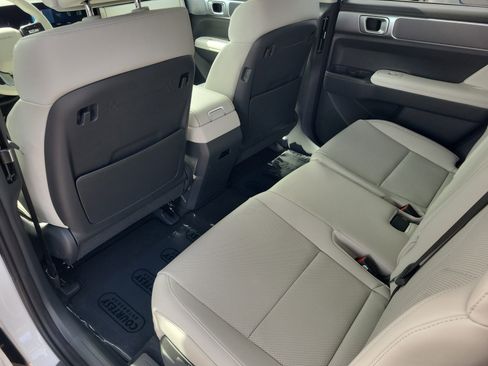 New 2026 Hyundai Santa Fe SEL image 12