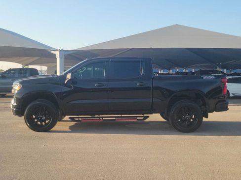 Used 2024 Chevrolet Silverado 1500 Custom Trail Boss w/ LPO, Dark Essentials Package AWD/4WD image 5