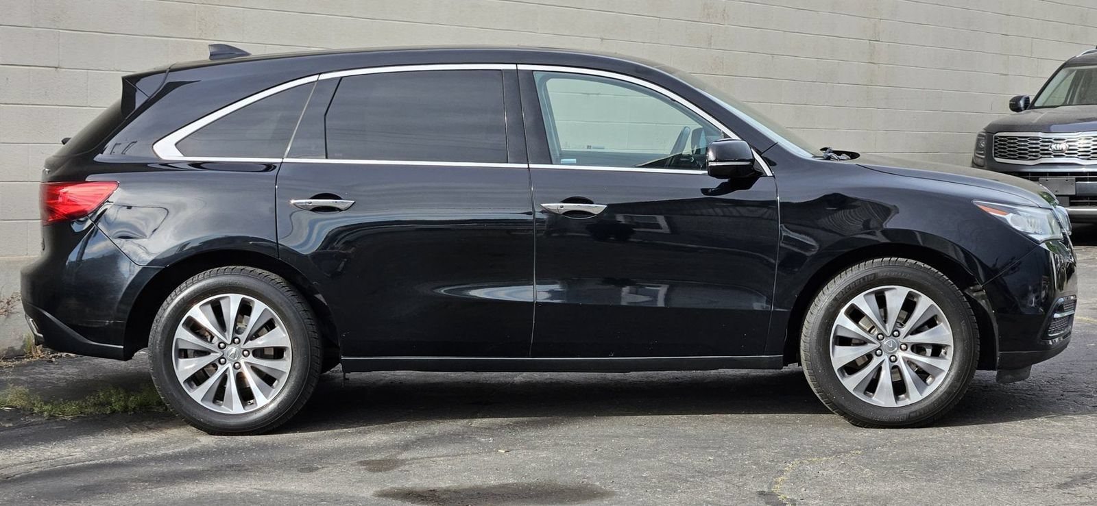 Used 2016 Acura MDX w/ Technology Package AWD/4WD image 6