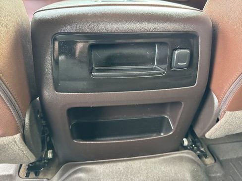 Used 2016 Chevrolet Silverado 1500 High Country w/ High Country Premium Package image 15