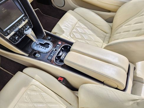 Used 2013 Bentley Continental GT AWD/4WD image 29