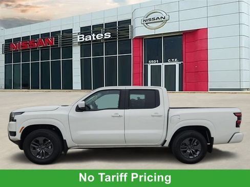 New 2026 Nissan Frontier SV w/ SV Convenience Package image 3