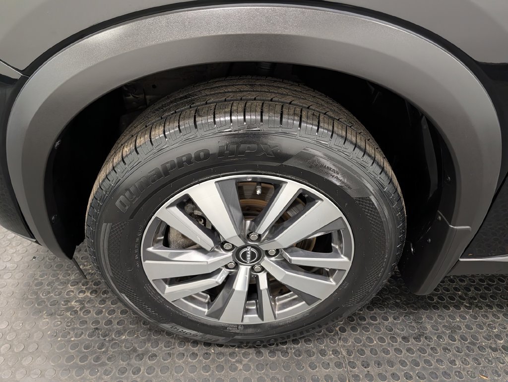 Used 2023 Nissan Pathfinder SL AWD/4WD image 7