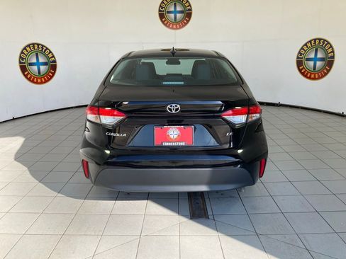 Used 2023 Toyota Corolla LE FWD image 22