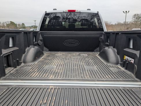 Used 2022 Ford F150 XLT w/ Equipment Group 302A High image 18