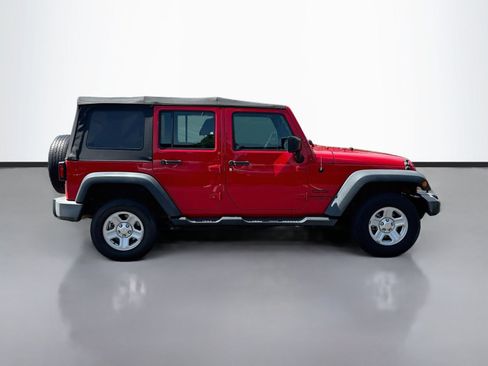 Used 2016 Jeep Wrangler Unlimited Sport w/ Connectivity Group AWD/4WD image 8