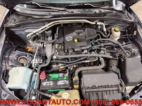 Used 2006 MAZDA MX-5 Miata image 9