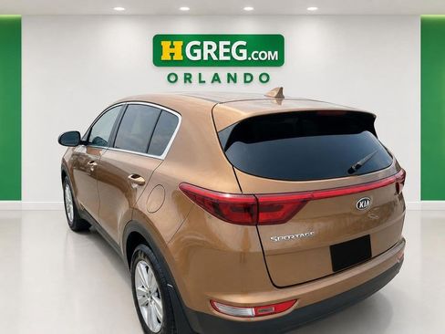 Used 2019 Kia Sportage LX AWD/4WD image 2