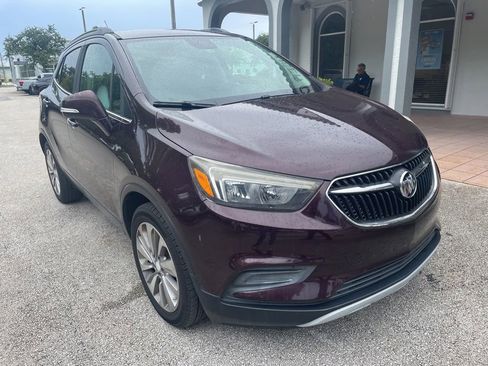 Used 2018 Buick Encore Preferred FWD image 2