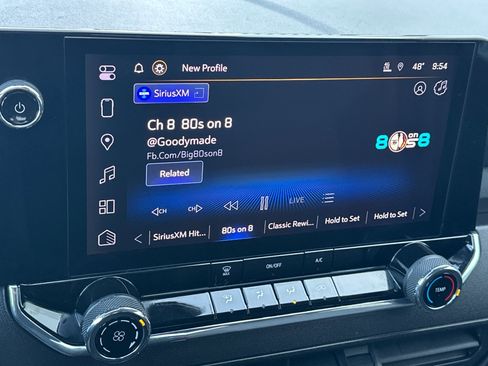 Used 2023 Chevrolet Colorado W/T image 17