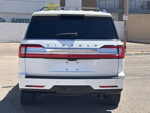 Used 2020 Lincoln Navigator L Black Label w/ Cargo Convenience Package AWD/4WD image 7