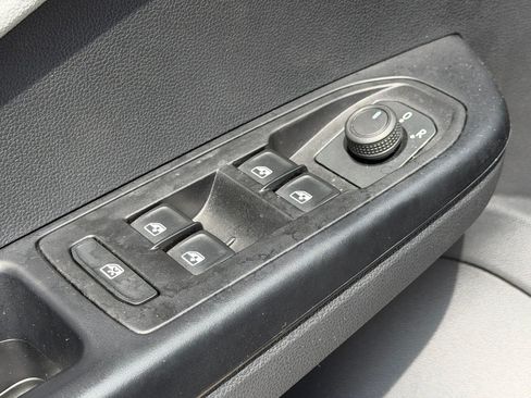 Used 2023 Volkswagen Taos S w/ Driver Assistance Package FWD image 13