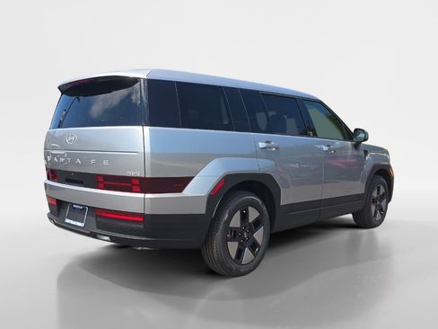 New 2026 Hyundai Santa Fe SE image 3