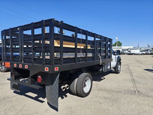 Used 2016 Ford F550 4x4 Regular Cab Super Duty image 2