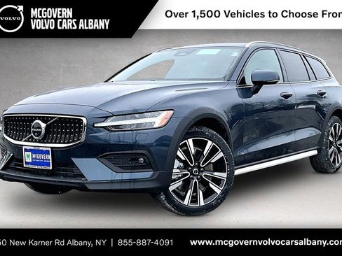 New 2026 Volvo V60 B5 Cross Country Ultra w/ Protection Package Premier image 1