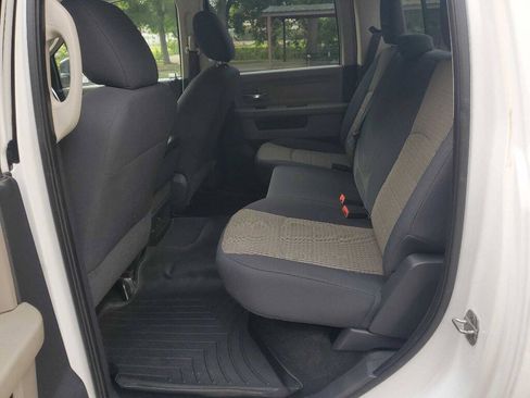 Used 2012 RAM 1500 Classic SLT AWD/4WD image 25