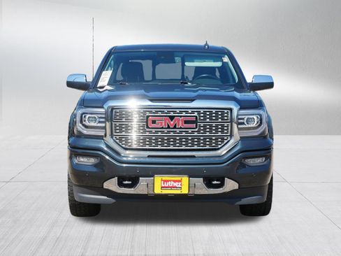 Used 2018 GMC Sierra 1500 Denali w/ Denali Ultimate Package AWD/4WD image 2