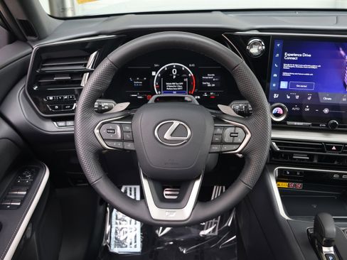 Certified 2025 Lexus TX 350 AWD w/ Technology Package image 18