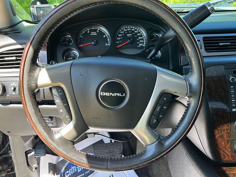 Used 2014 GMC Sierra 3500 Denali w/ LPO, On The Job Package AWD/4WD image 15