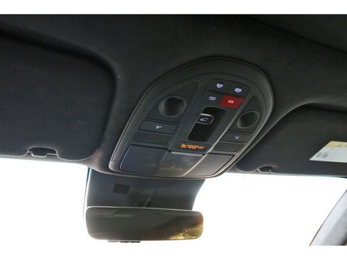 Used 2025 Genesis G70 3.3T Advanced w/ Sport Prestige Package image 23